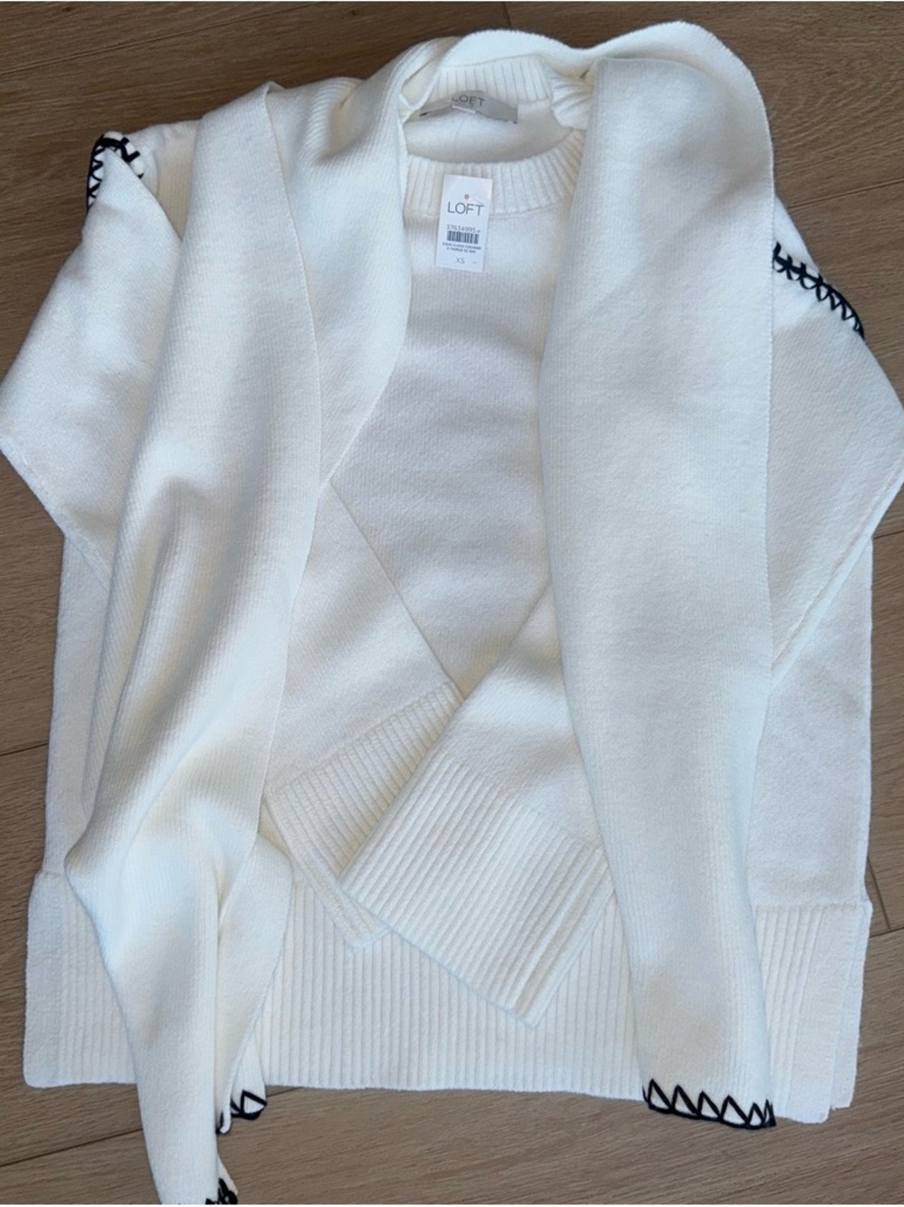 LOFT Cream Open-Front Cardigan with Black Stitch Detail-With matching scarf- NWT